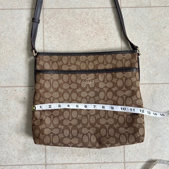 Coach Signature Jacquard Crossbody Bag Brown Tan Leather Trim Classic Y2K - Picture 6 of 10